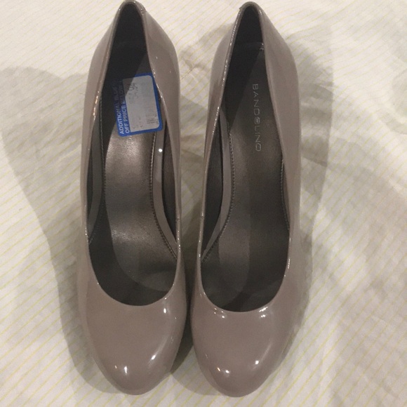 Nude heels - Picture 1 of 3